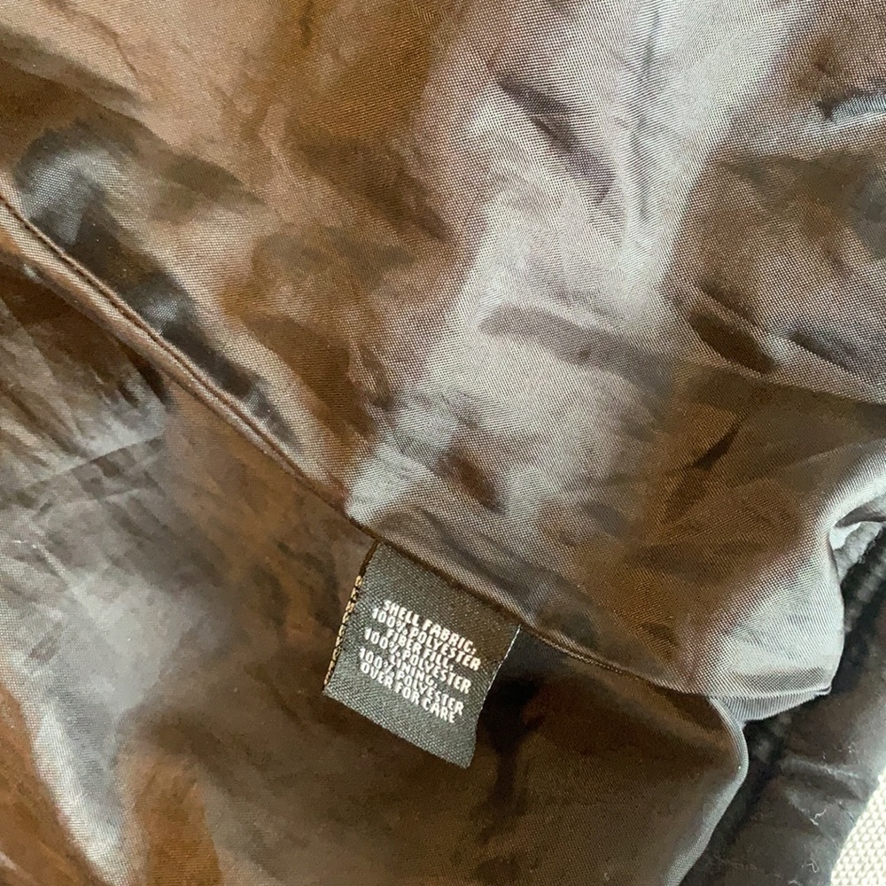 Relativity Vest - Picture 3 of 4
